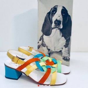 Vintage 60s Hush Puppies Rainbow Sandals 🌈